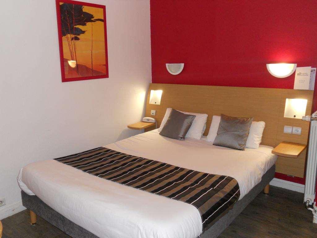 Brit Hotel Hermitage Royan Quarto foto